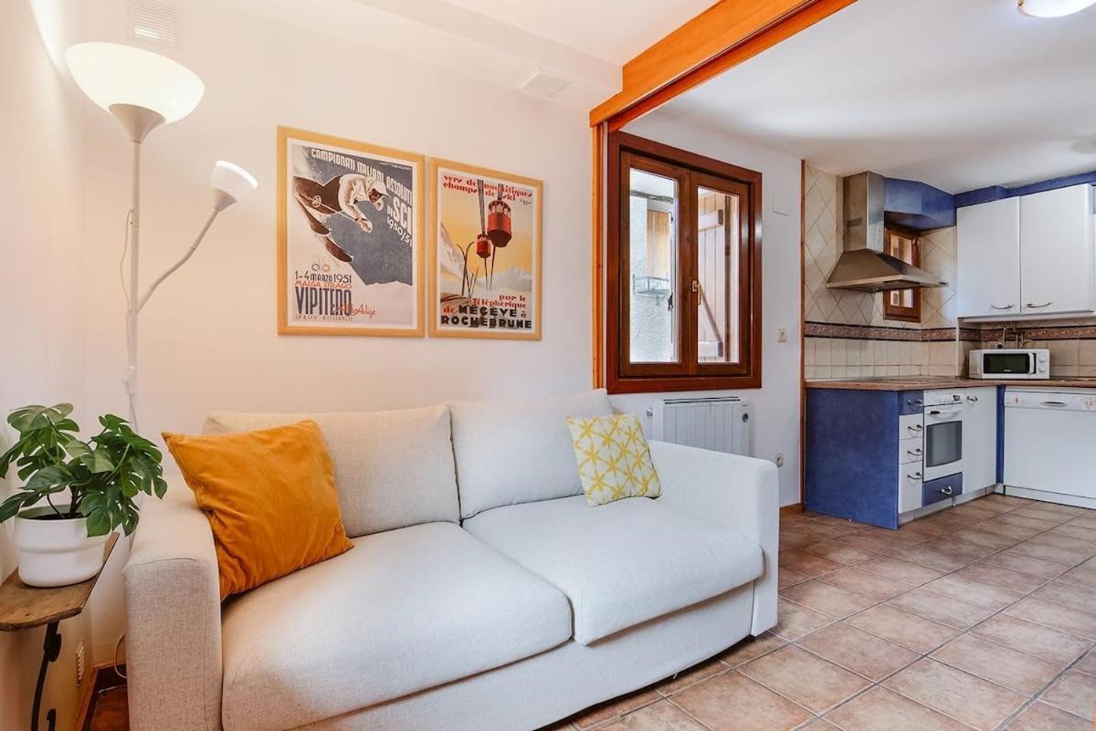 Cantal - apartamento 4 pax en Sallent de Gállego Luaran gambar