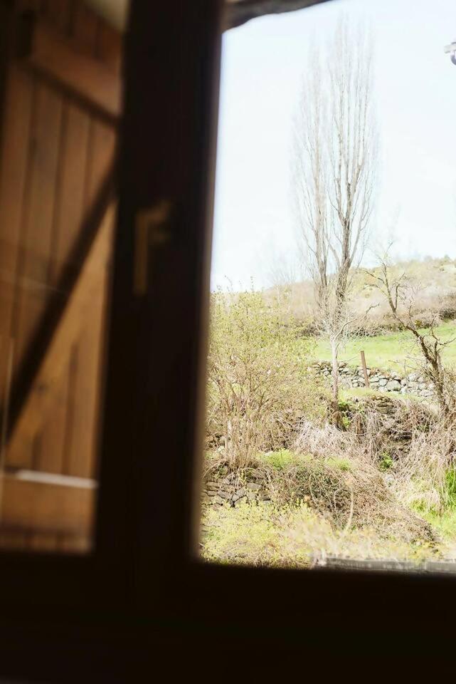 Cantal - apartamento 4 pax en Sallent de Gállego Luaran gambar
